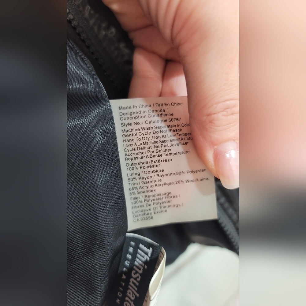 Danier Light Black Puffer Jacket - image 7